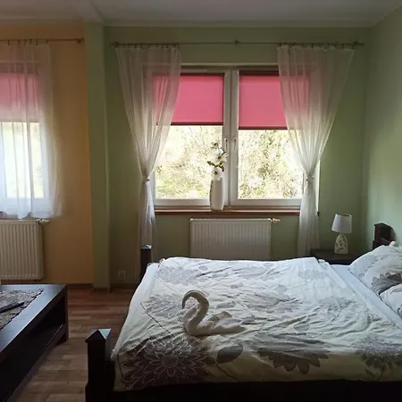 Dom Nad - Pobyty Rodzinne, Grupowe, Terapie Guest house